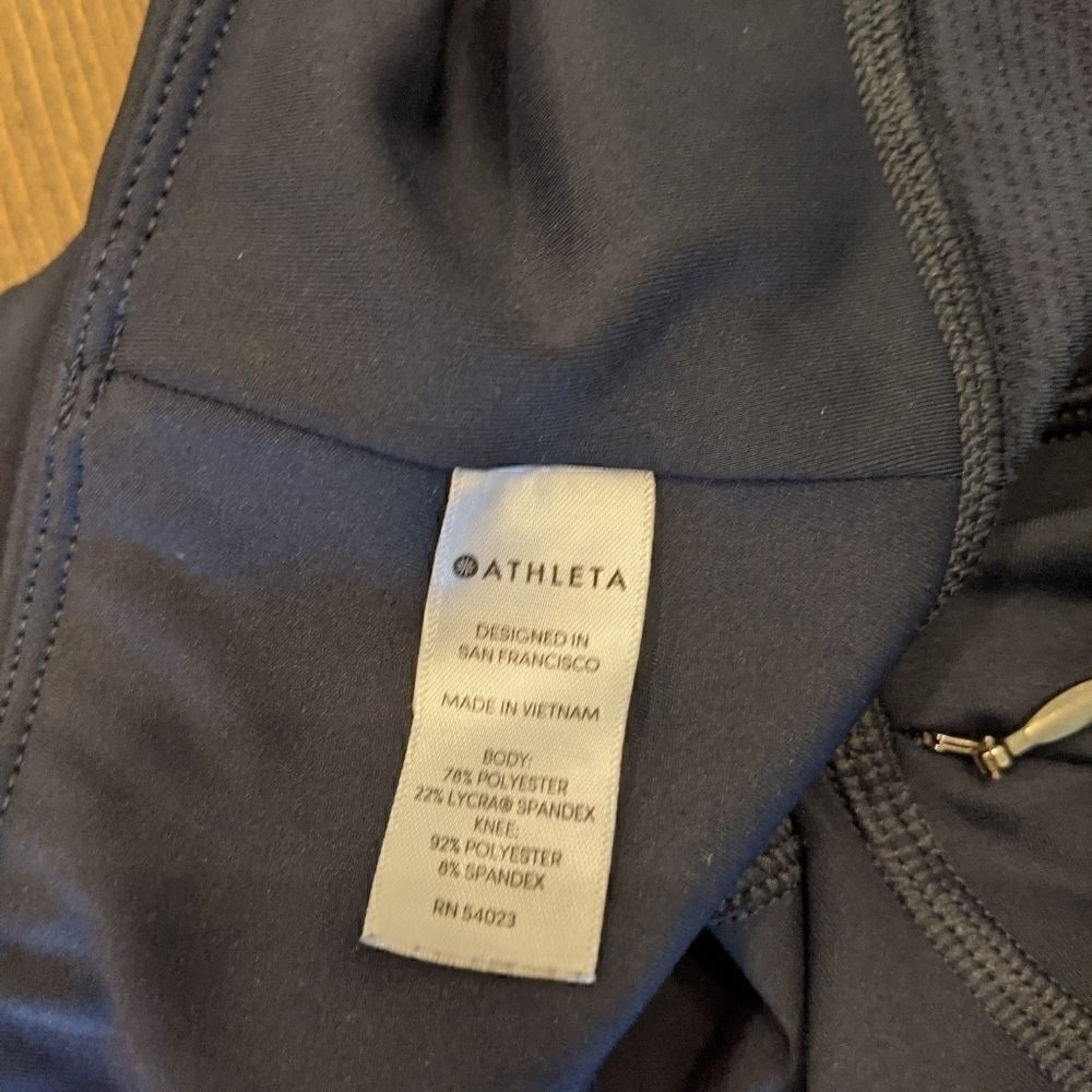 Athleta Blue Timeless Contender Leggings Medium - Picture 7 of 9